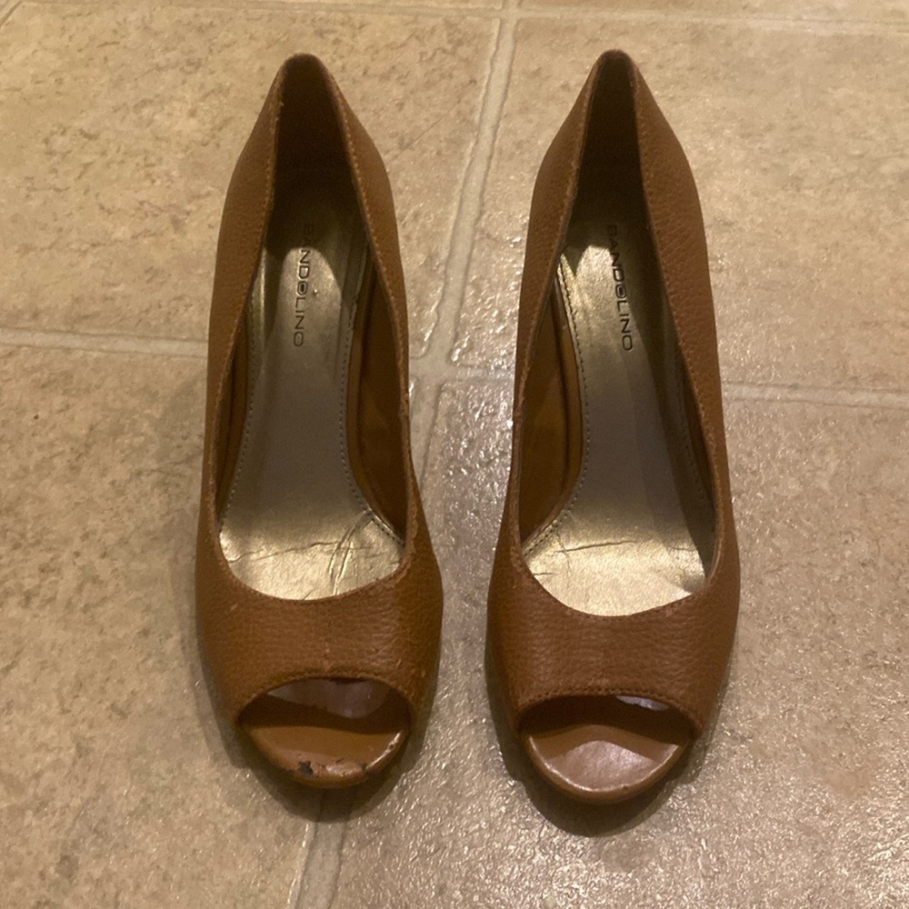 Bandolino brown leather wooden Heels size 7